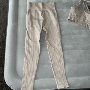 AYBL LUXE SEAMLESS WORKOUT LEGGINGS - SAND